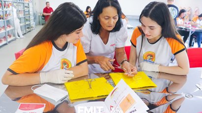 Colégio 1º de junho realiza visita-guiada em nosso campus