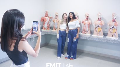 FMIT | Afya realiza visita guiada com Curso CAAI