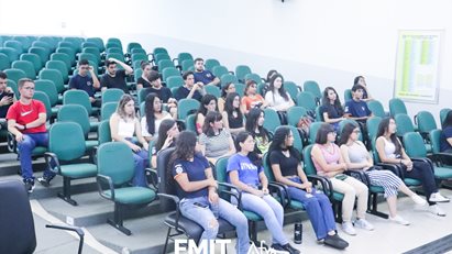 FMIT | Afya realiza visita guiada com Curso CAAI
