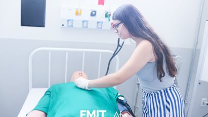FMIT | Afya realiza visita guiada com Curso CAAI