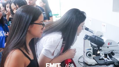 FMIT | Afya realiza visita guiada com Curso CAAI