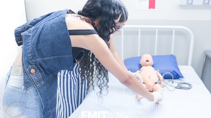 FMIT | Afya realiza visita guiada com Curso CAAI