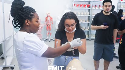 FMIT | Afya realiza visita guiada com Curso CAAI