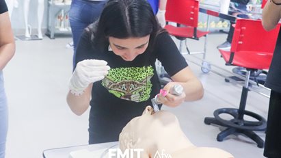 FMIT | Afya realiza visita guiada com Curso CAAI