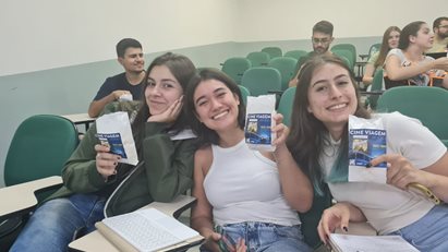 1º período participa da ação 'Cine Viagem'