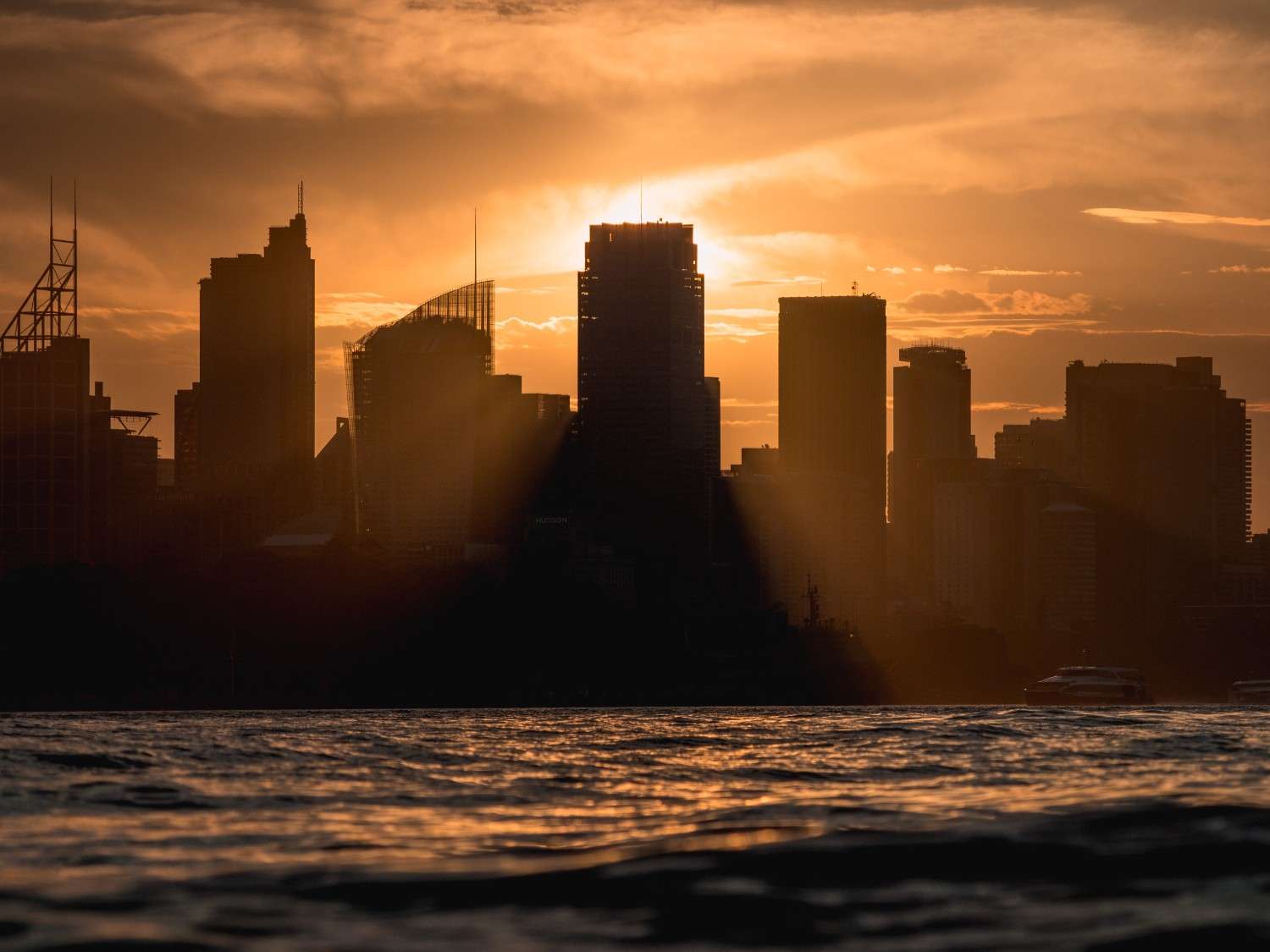 Love in Rhythm: 19 Austin Date Ideas THat Hit the Right Note