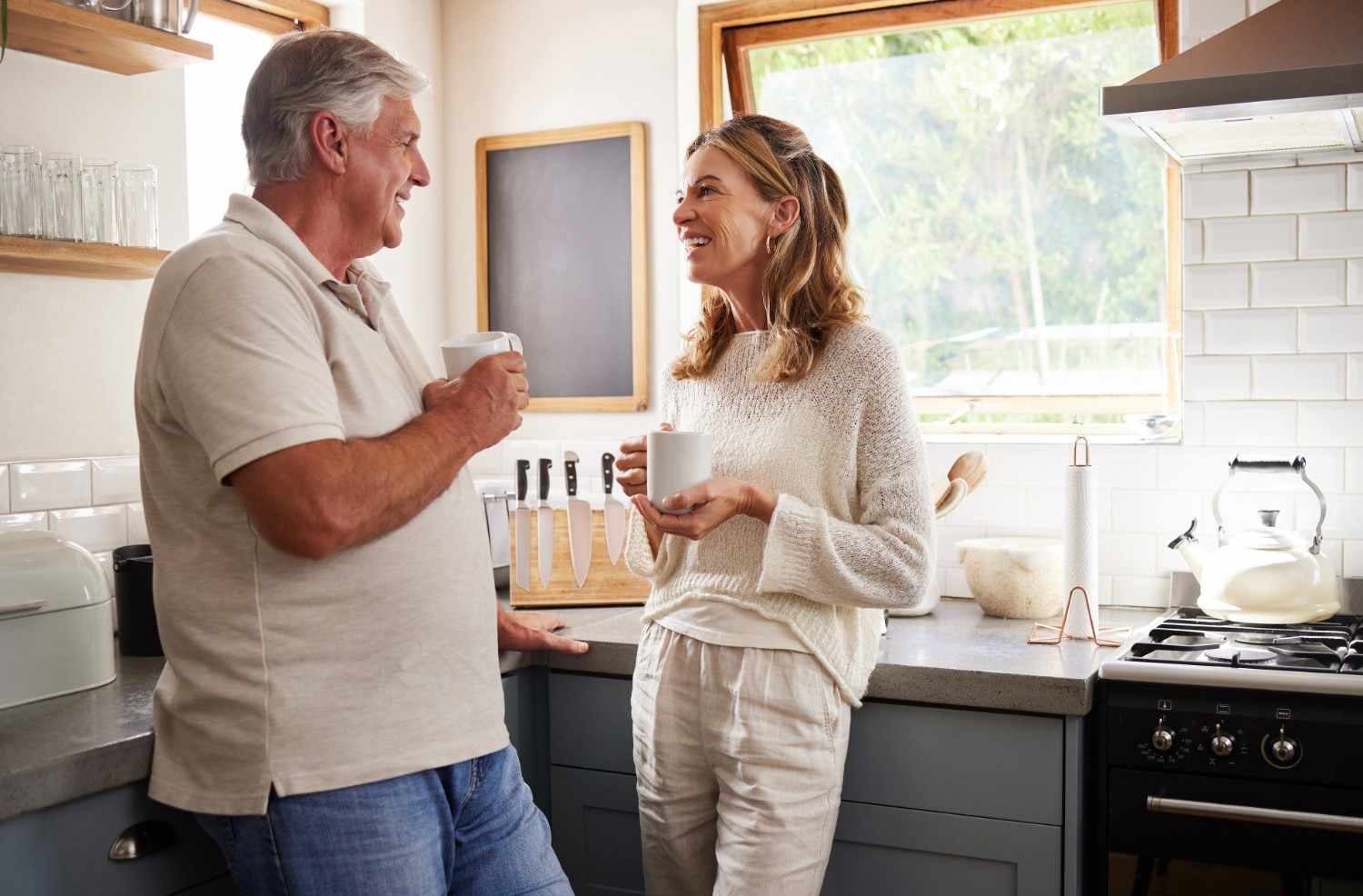 The Psychology of Connection: Why We Feel Drawn to Some People