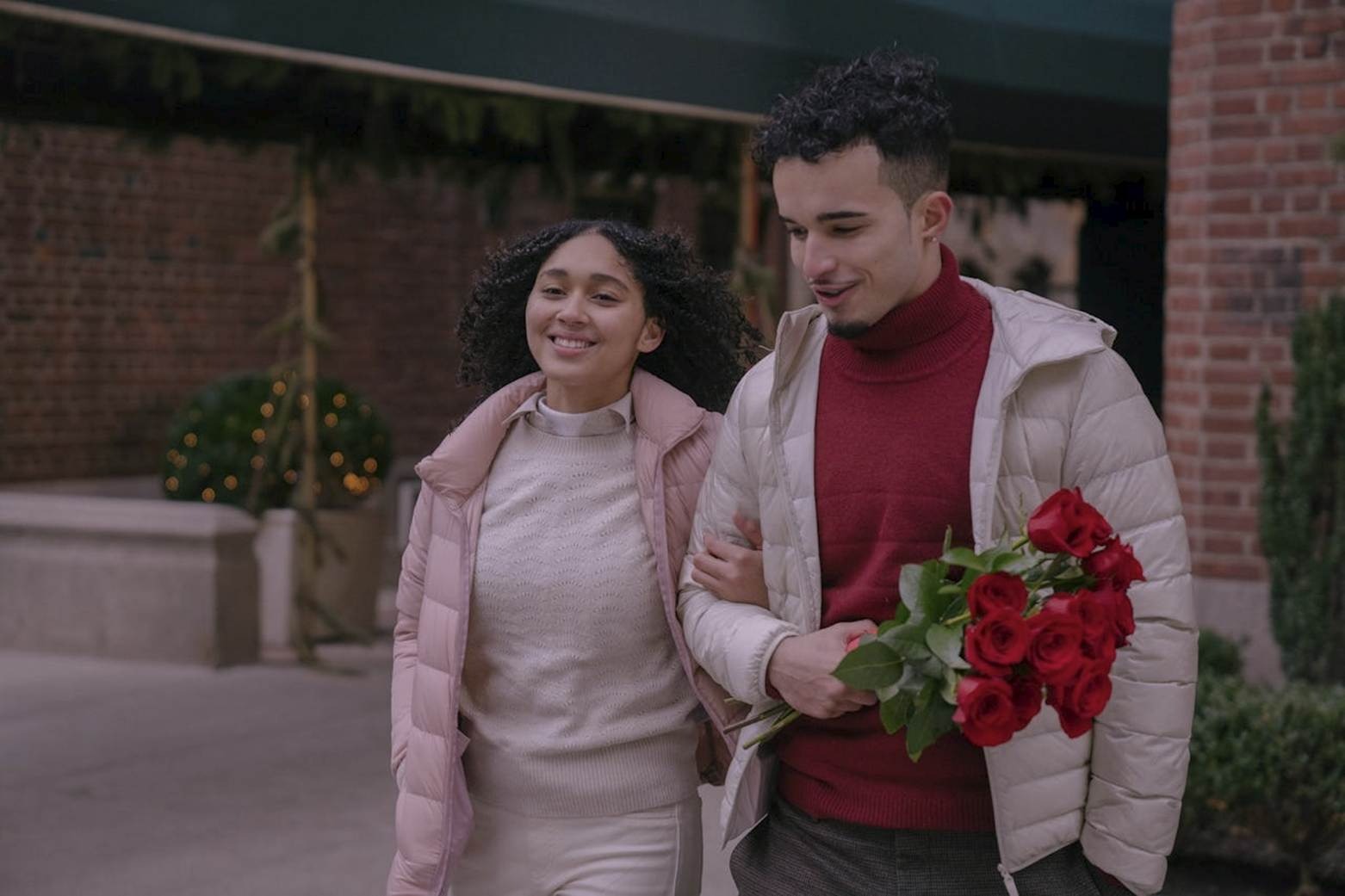 How Building Dating Chemistry Works Around Workplace Attraction