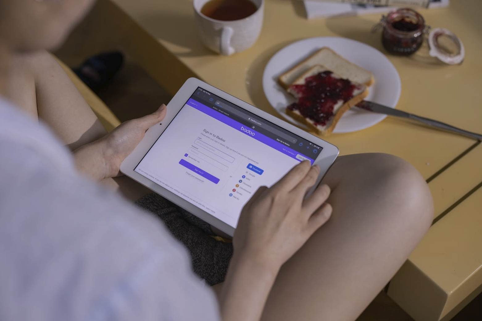 How Dating in 2026 Starts With Better Profiles