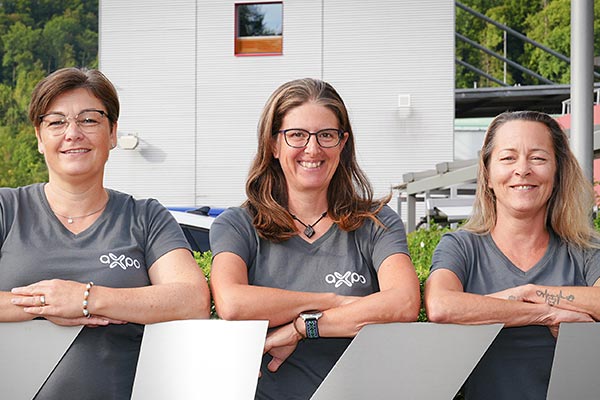 Foto des Teams Zeitwirtschaft KSA-H. Von links nach rechts. Evelyne Koch, Sandra Fischer und Sandra Lei.