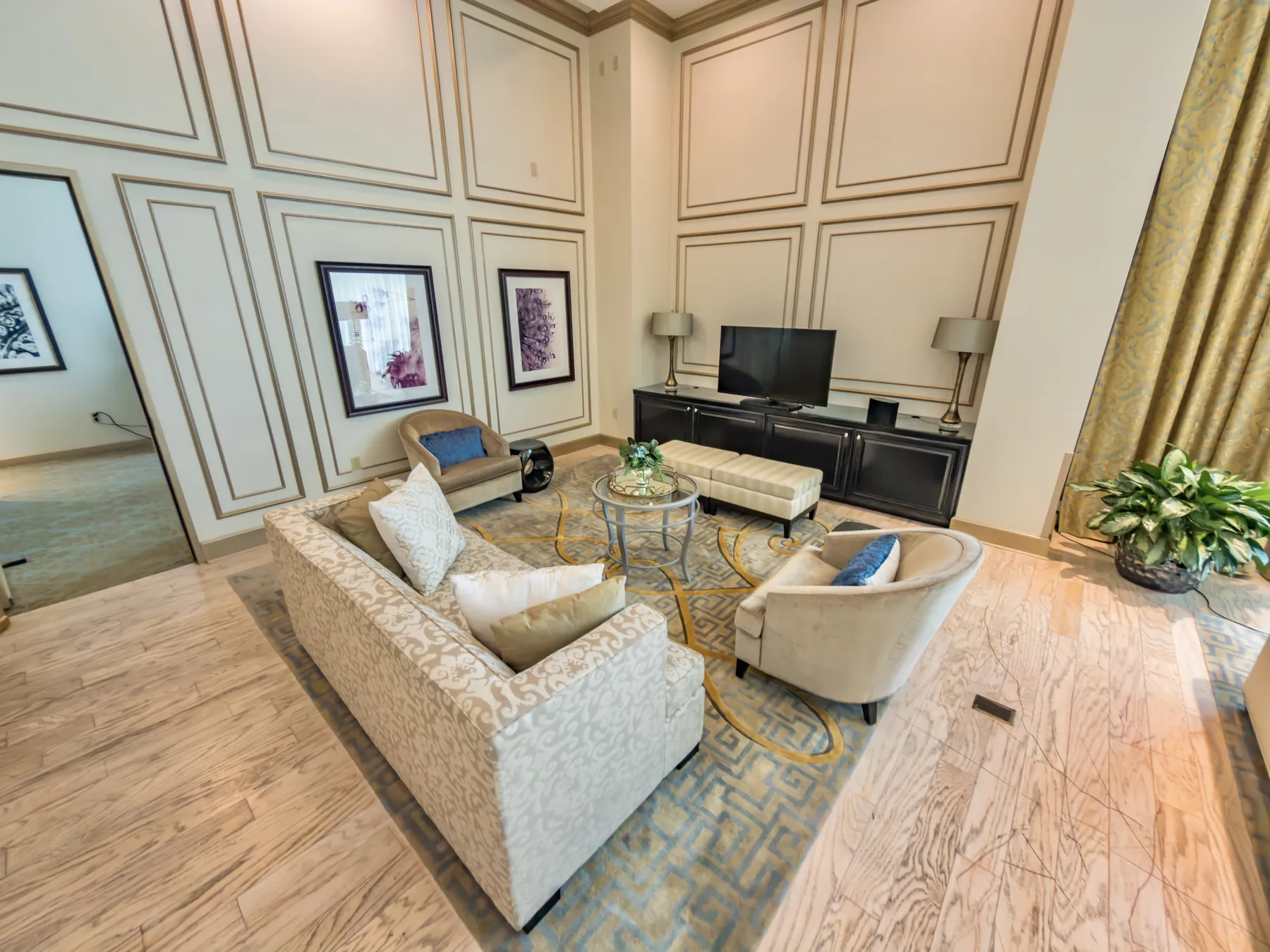 Presidential Suite at Moody Gardens Hotel, photo 1