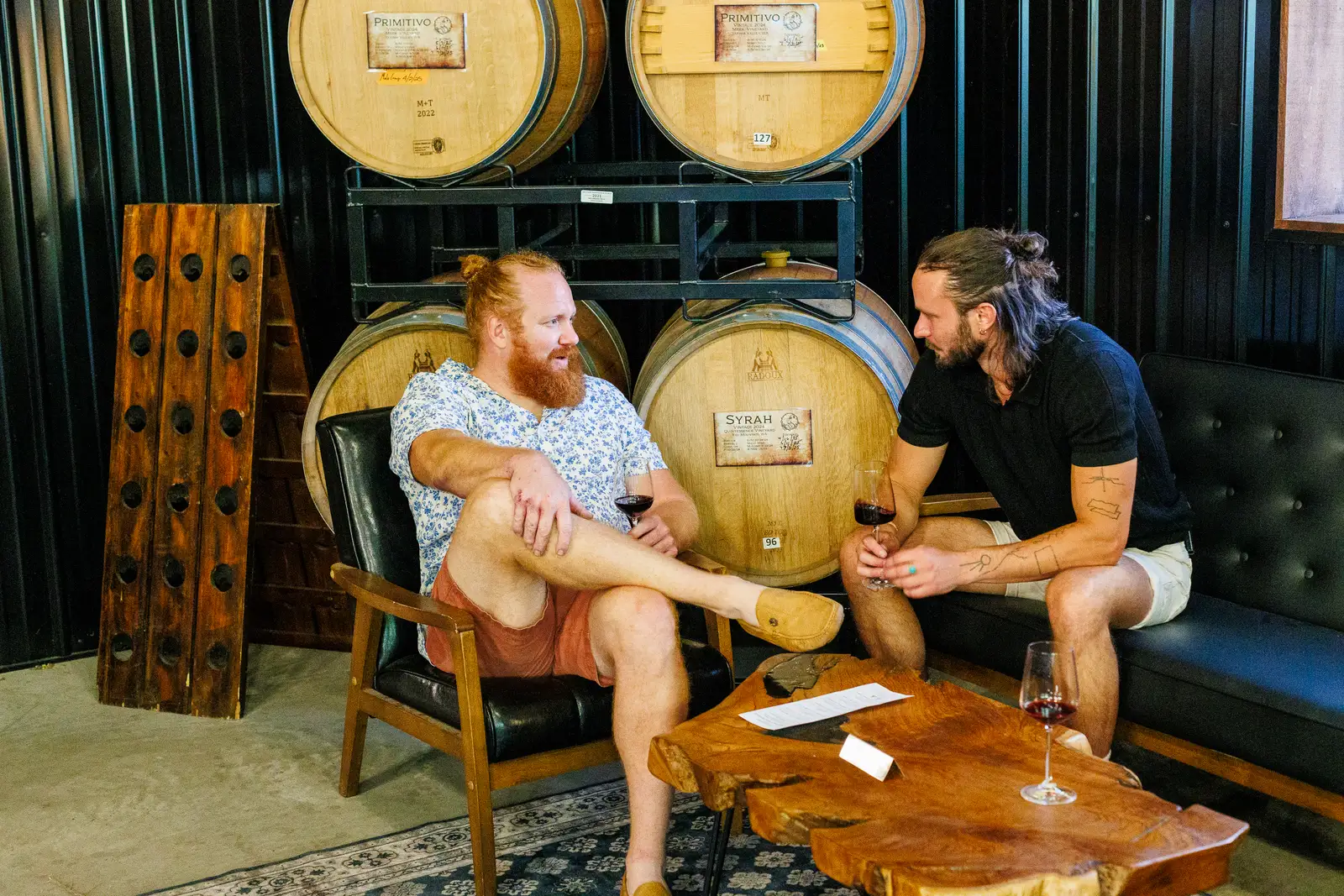 Why Oak Matters for Aging Wine: Flavor, Texture, and Aging Explained