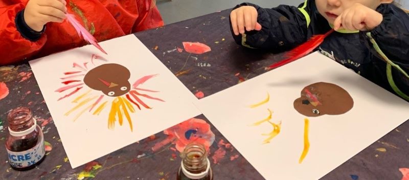 célébrer les fêtes du monde pour sensibiliser à la diversité culturelle