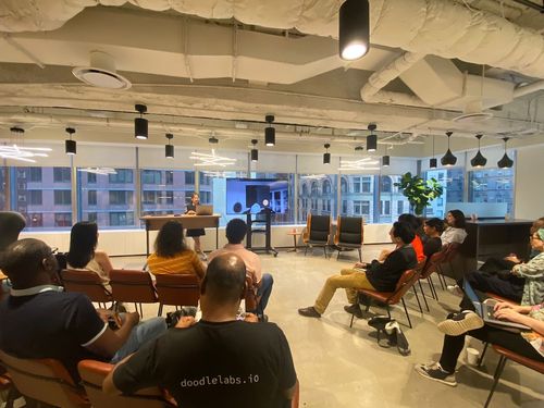 Photo of me presenting at DVS Meetup