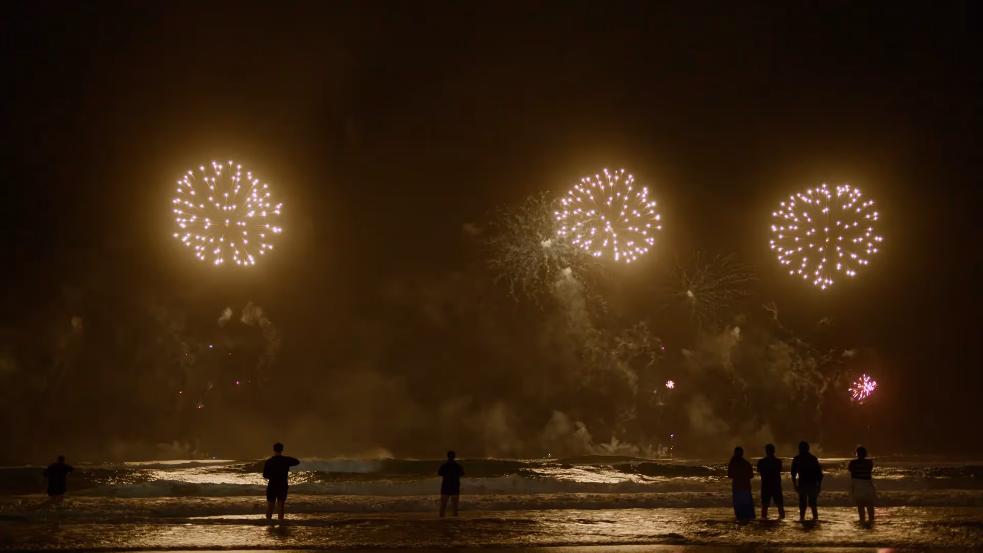 Seafire Surfers Paradise fireworks competition