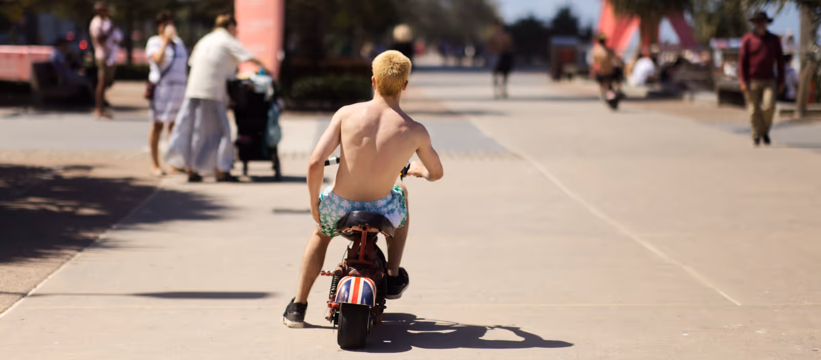 Schoolies on Surfers Paradise esplanade