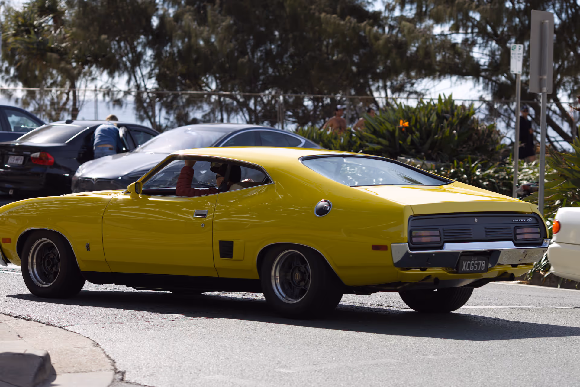 v8 Falcon coupe Surfers Paradise esplanade