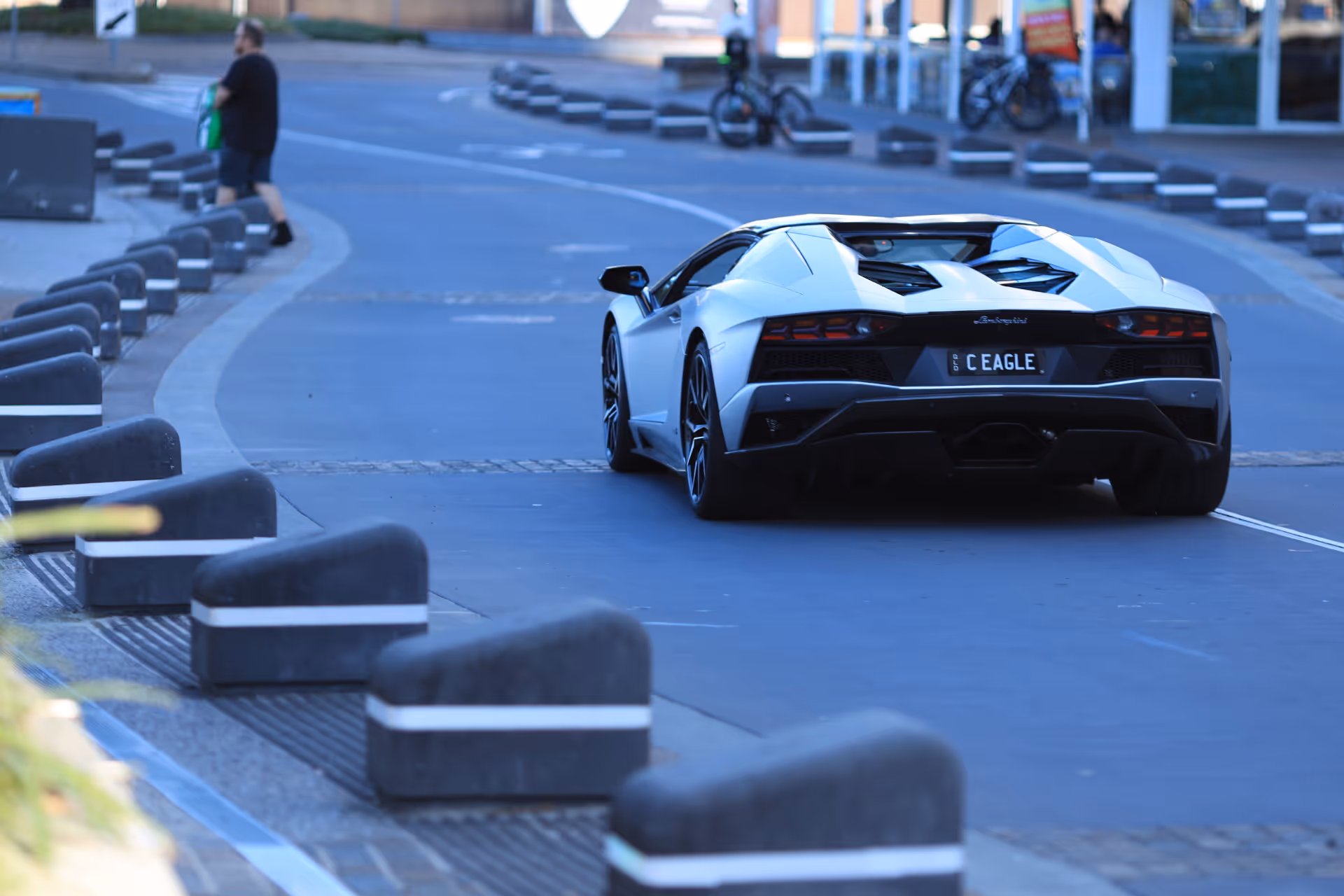 Lambourghini Surfers Paradise esplanade