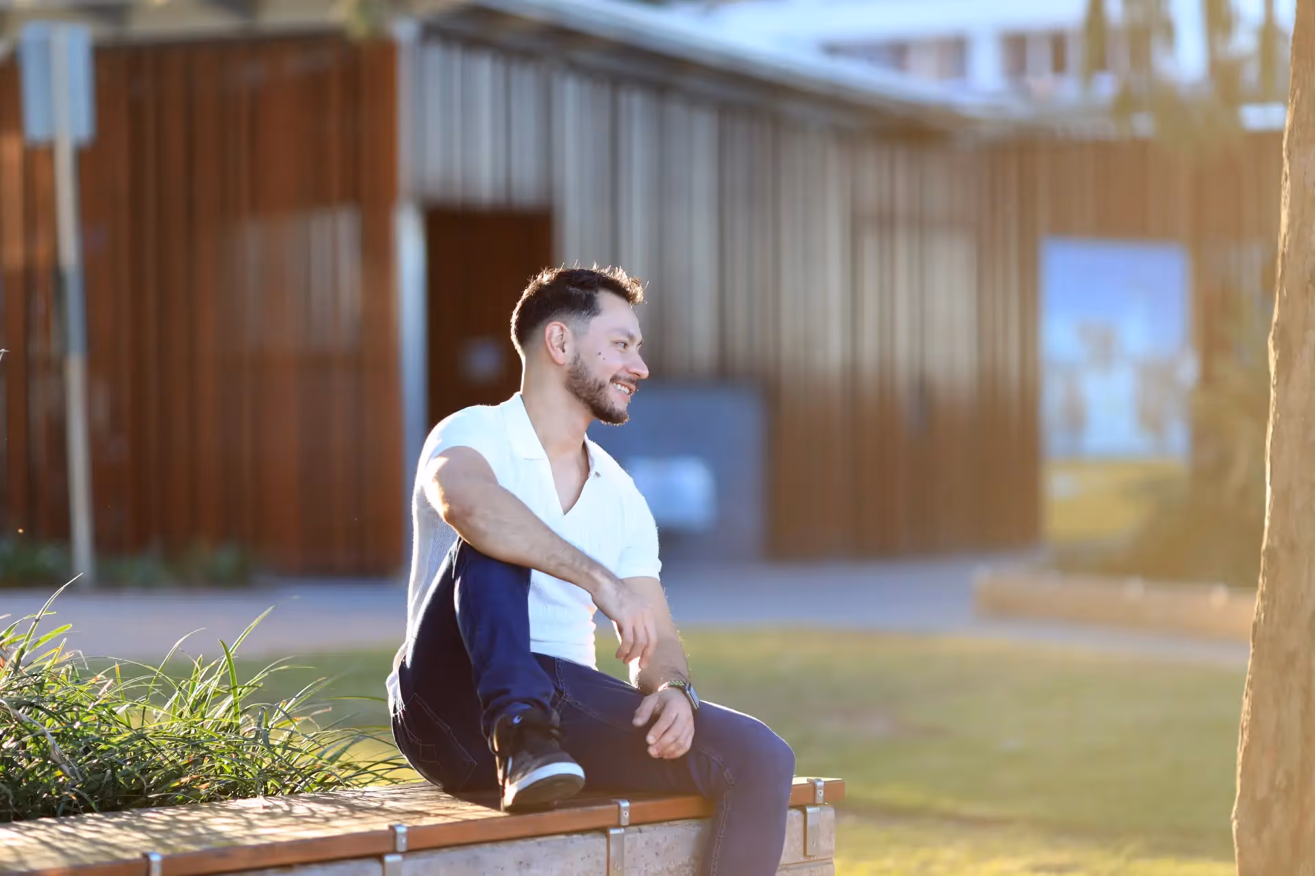 Surfers Paradise esplanade photographers taking photos in golden hour