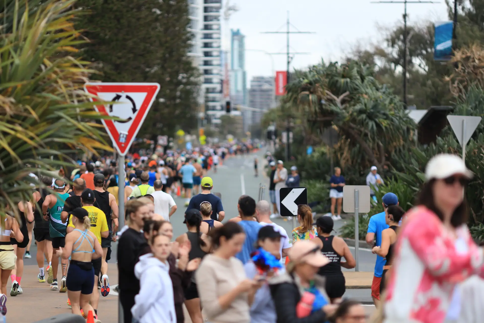 Goldcoast marathon Surfers Paradise Photographer Robert Luxford