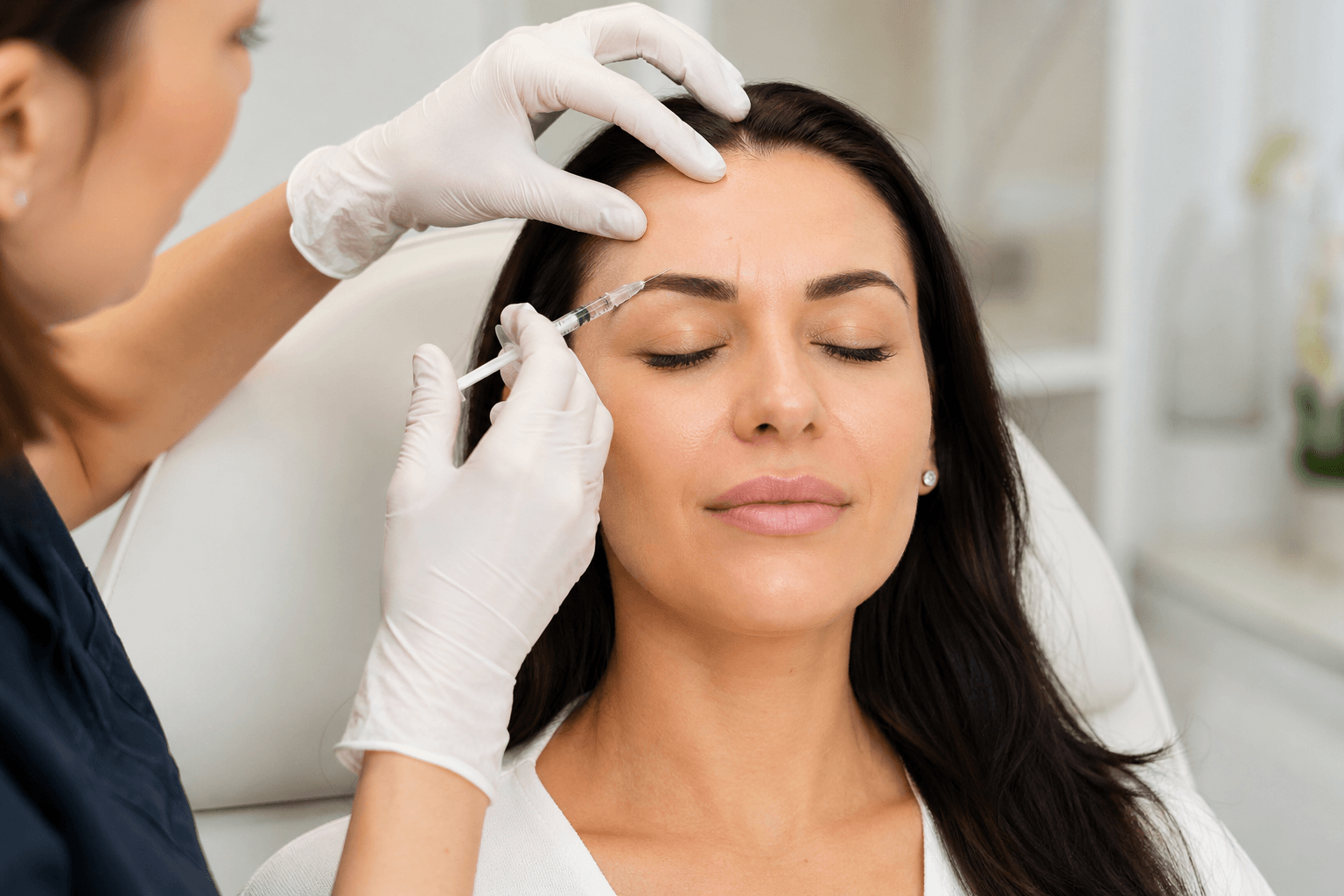 Xeomin injectable treatment being administered for wrinkle reduction in Chicago, Illinois