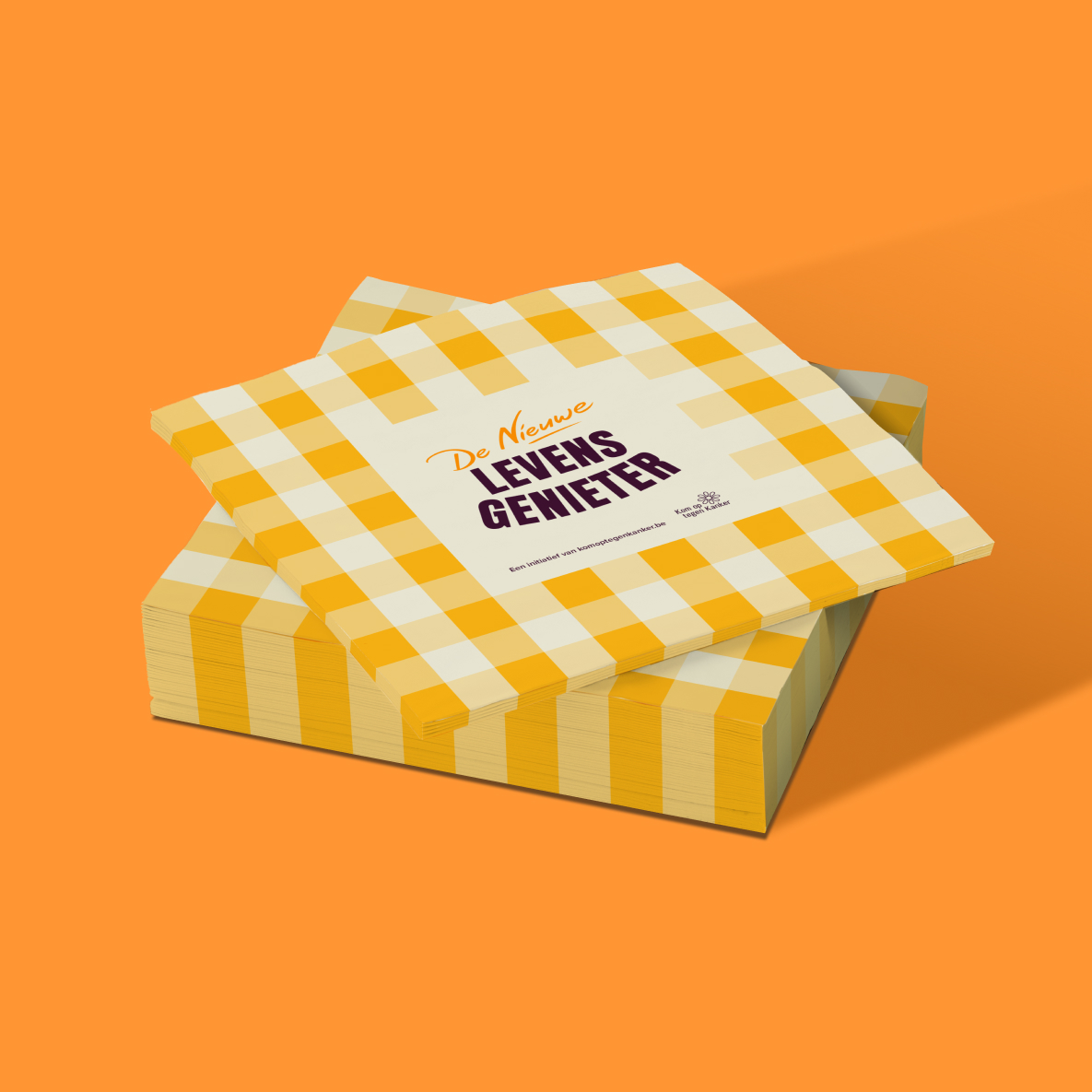 Geel-wit geruite servetten met het logo van De Nieuwe Levensgenieter