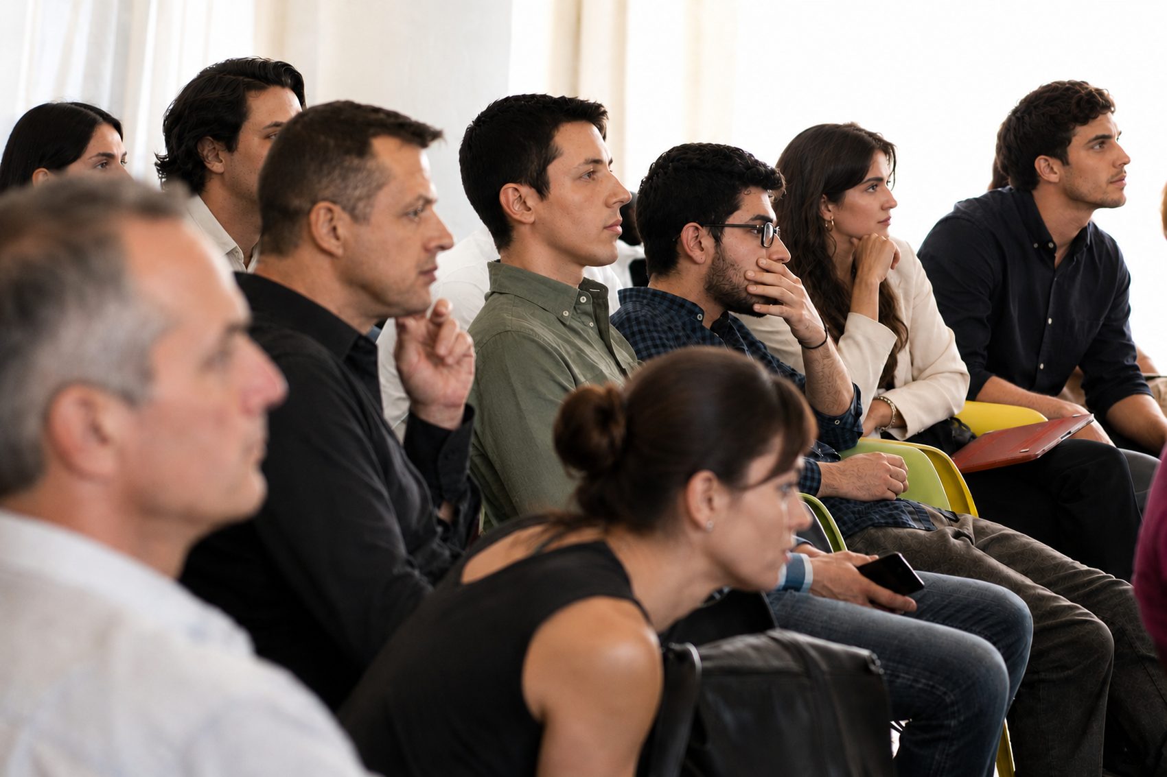 Ingegneri in platea a un evento della community Stema