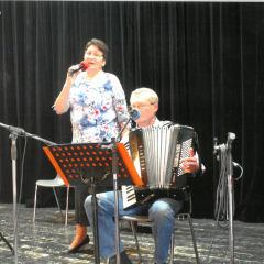 Posezení s písničkou