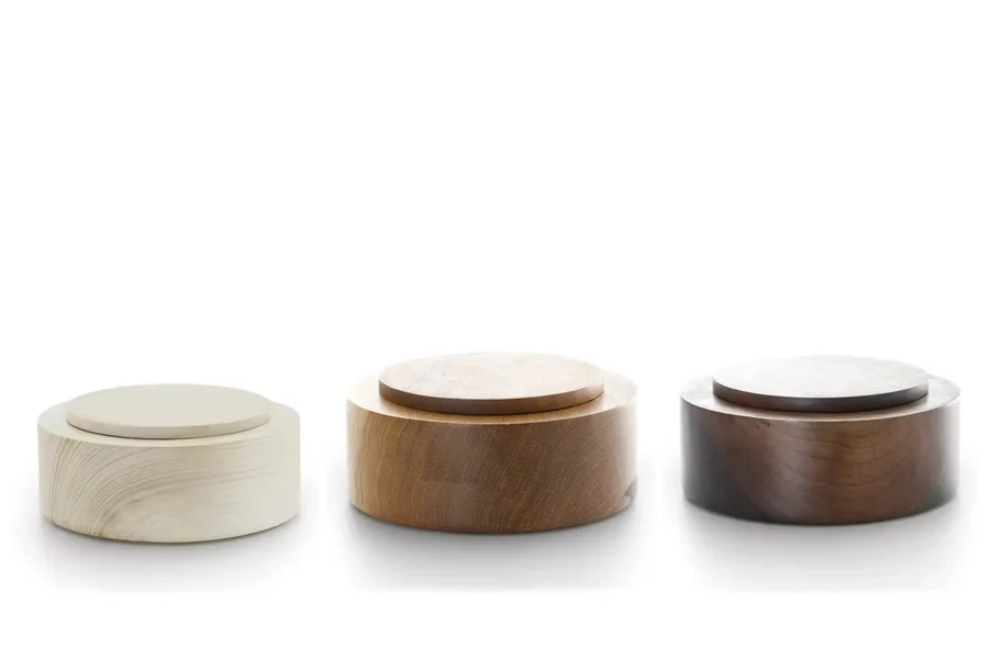 Swits in bleached ash, oiled oak and walnut