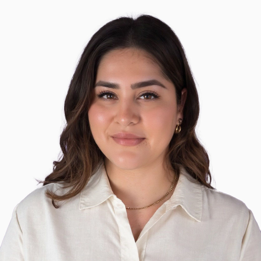 Adriana Ochoa Headshot