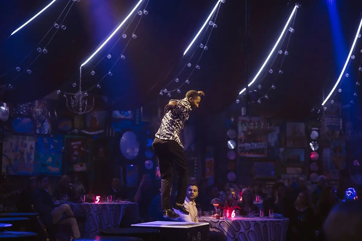 Imprint-produced entertainment energizes the Maxwell Leadership networking dinner