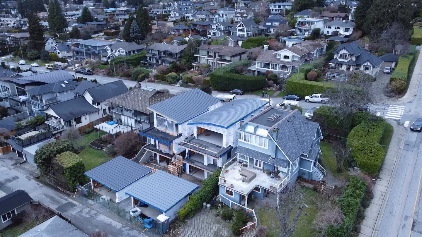 Metal roof installation in Vancouver, finished surface