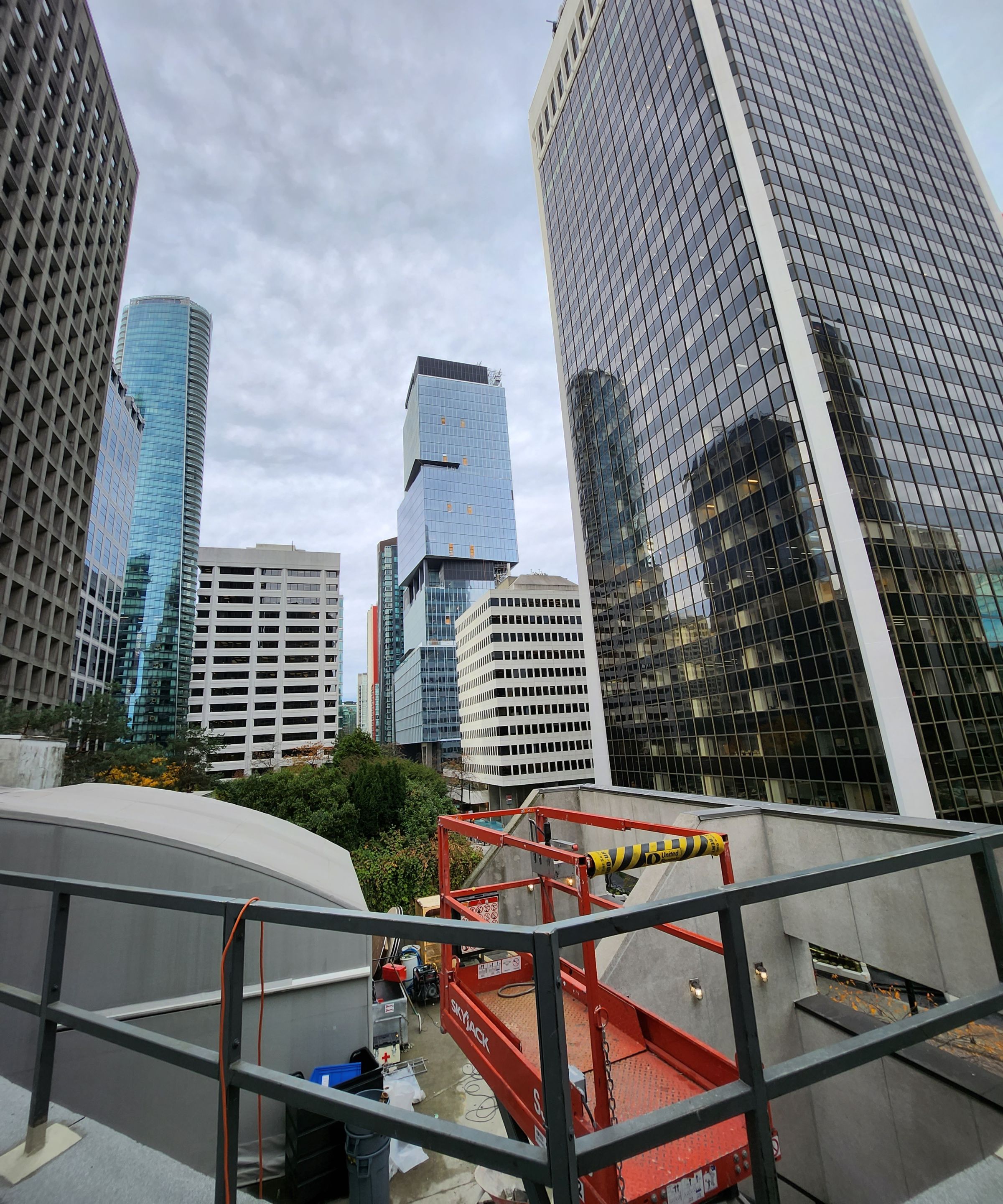 Hyatt Regency hotel roof work, downtown Vancouver