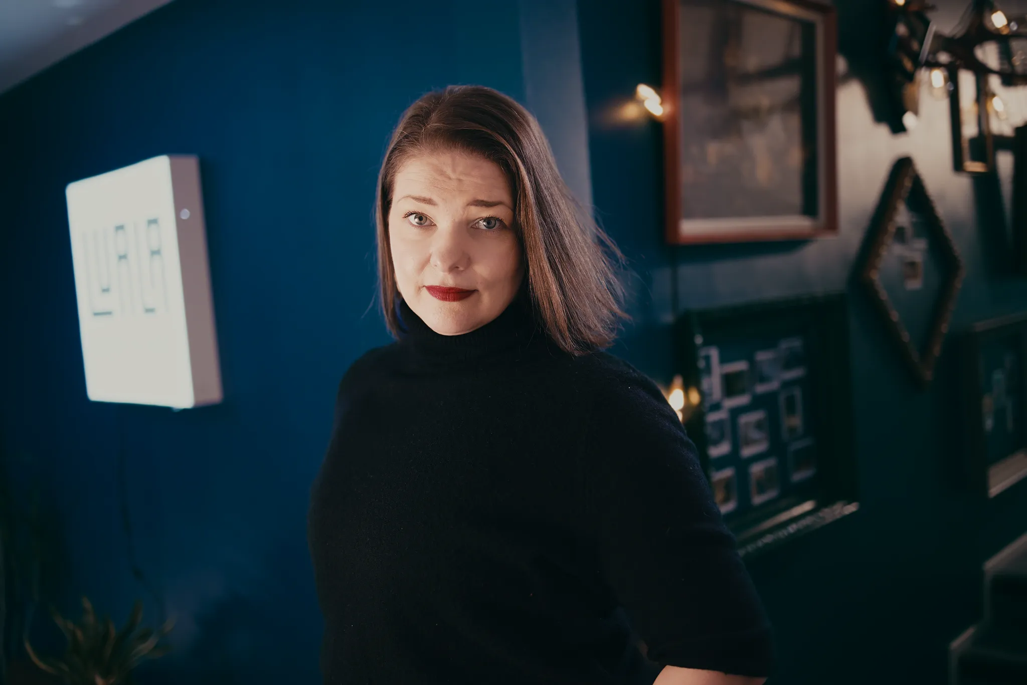 Nina Virtanen, graafinen suunnittelija ja sisustussuunnittelija.