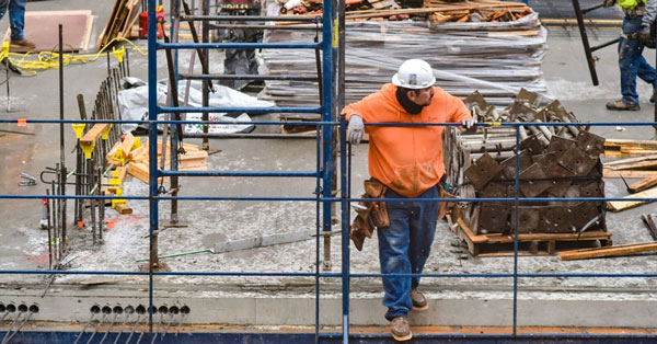 unrealistic project management expectations