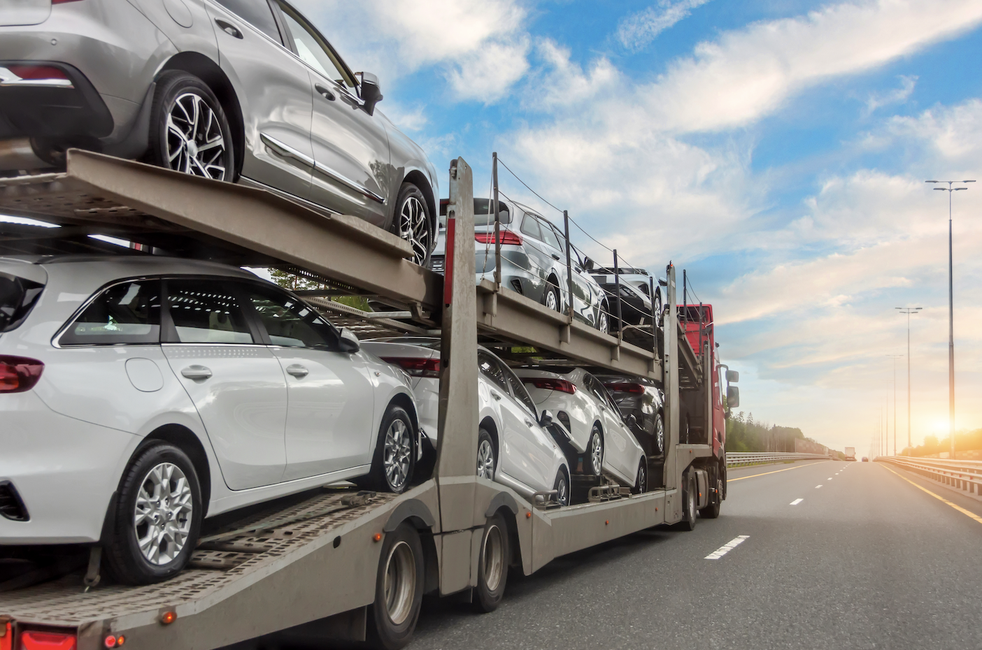 Transport de voiture par camion