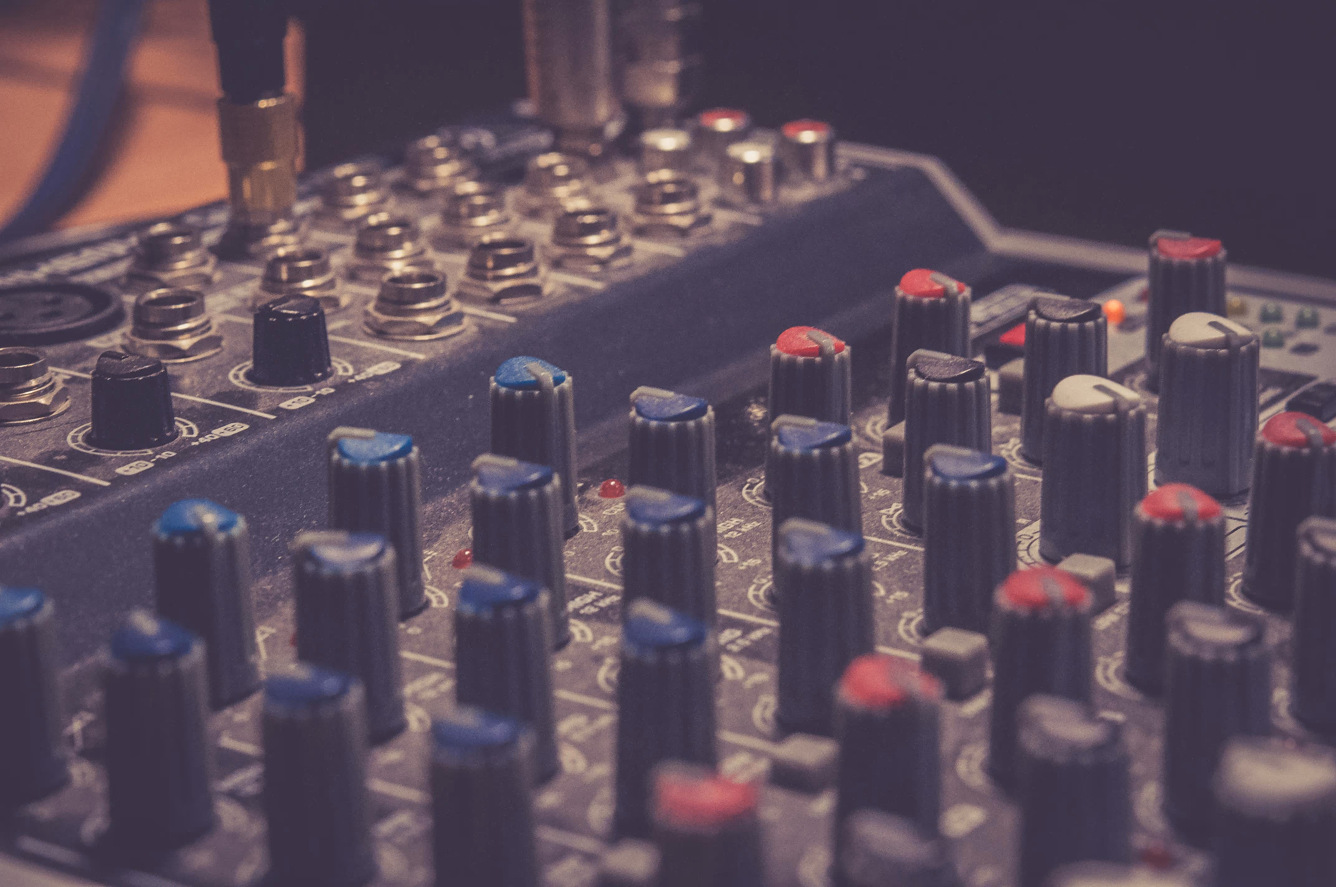 Comment Bien Choisir l'Équipement de Sonorisation pour Son Événement