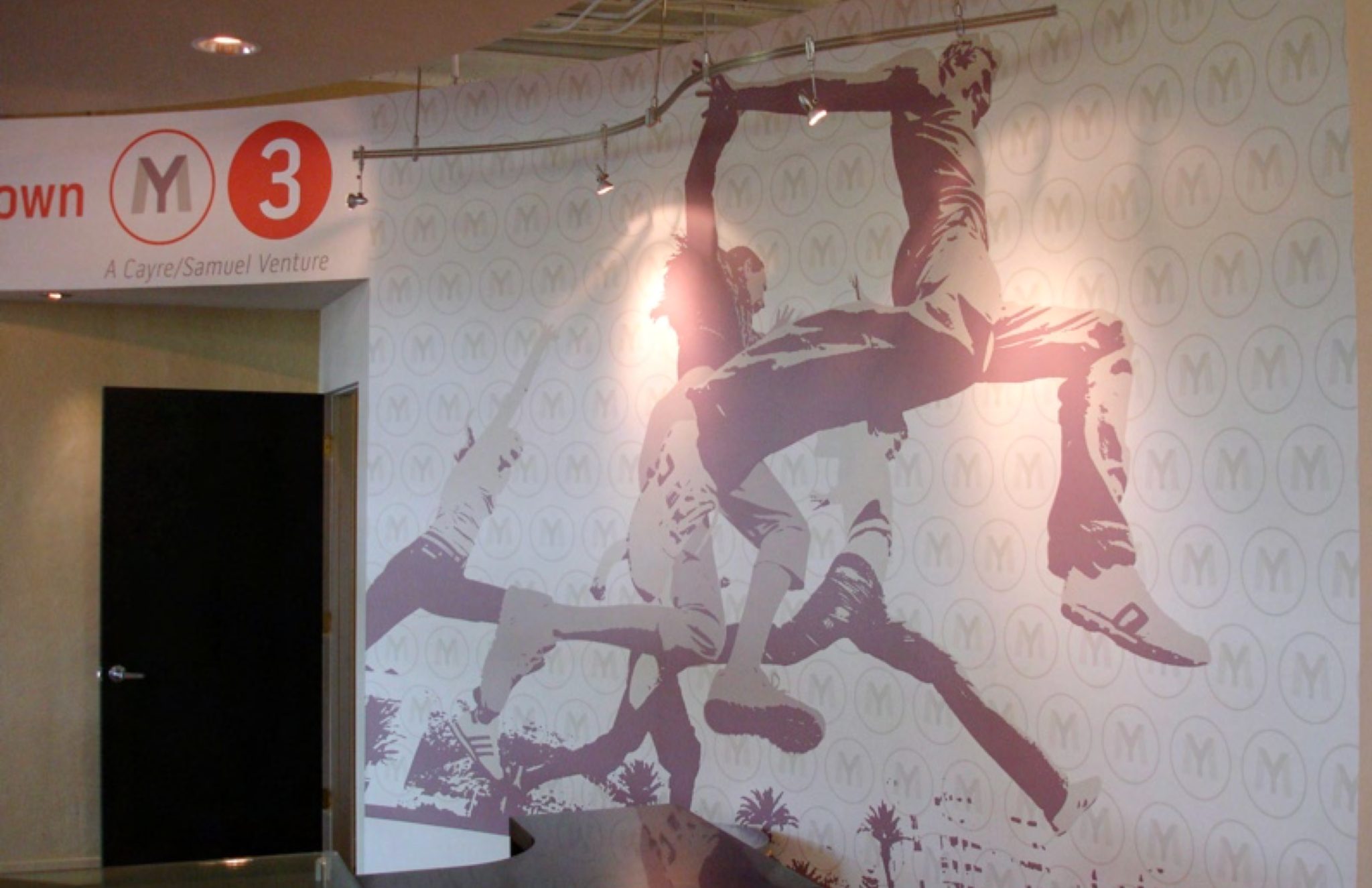 M3 lobby murals and environmental graphics at Midtown Miami