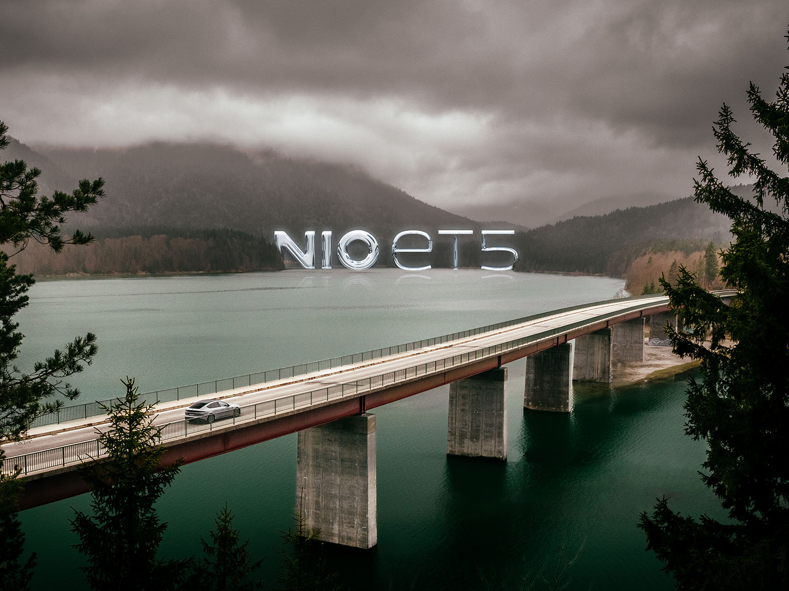 NIO eT5