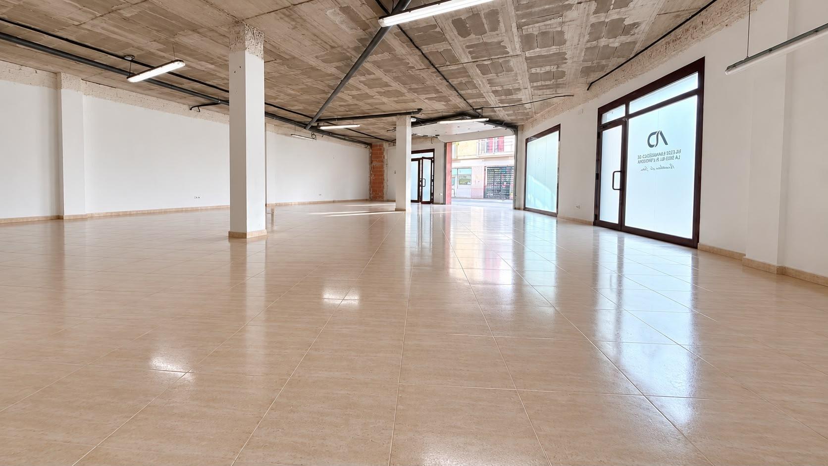 Property Gallery Main Image