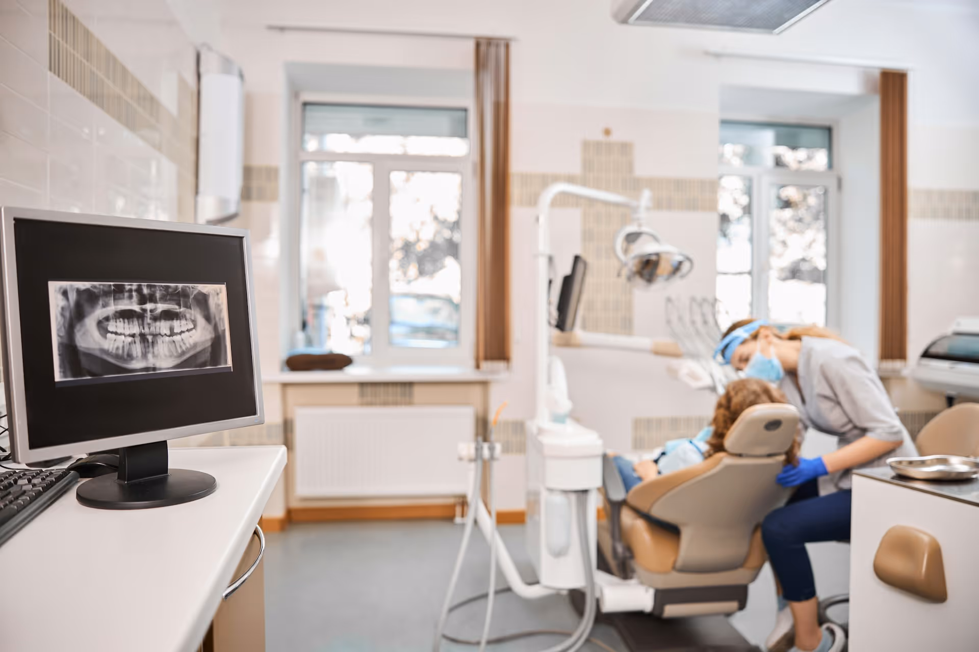 5 Signs You Might Need Root Canal Treatment and What to Expect