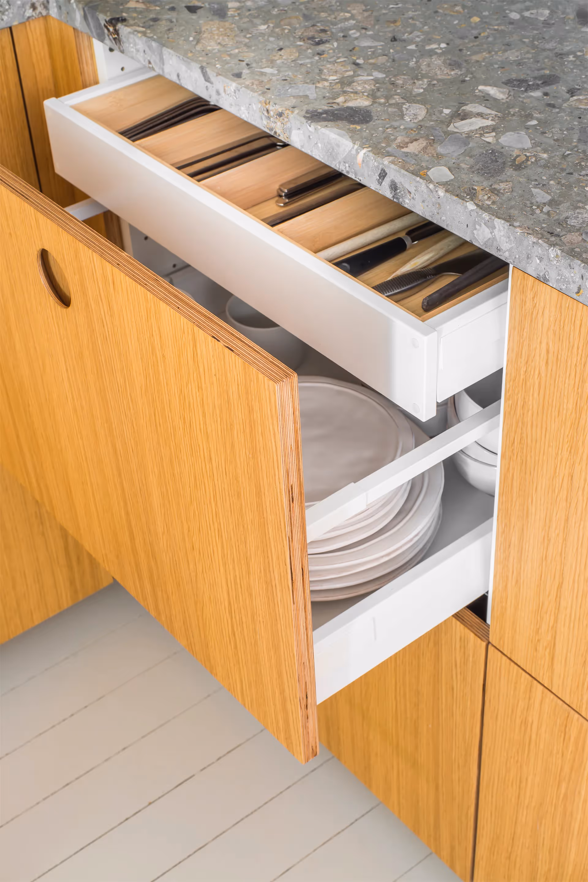 Projet cuisine et aménagement par Studio Regain