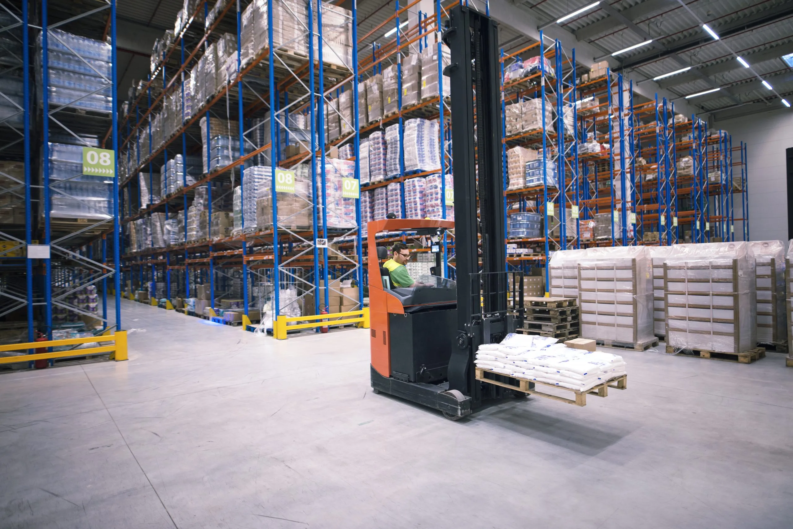 8 Tips to Improve Reverse Logistics Management