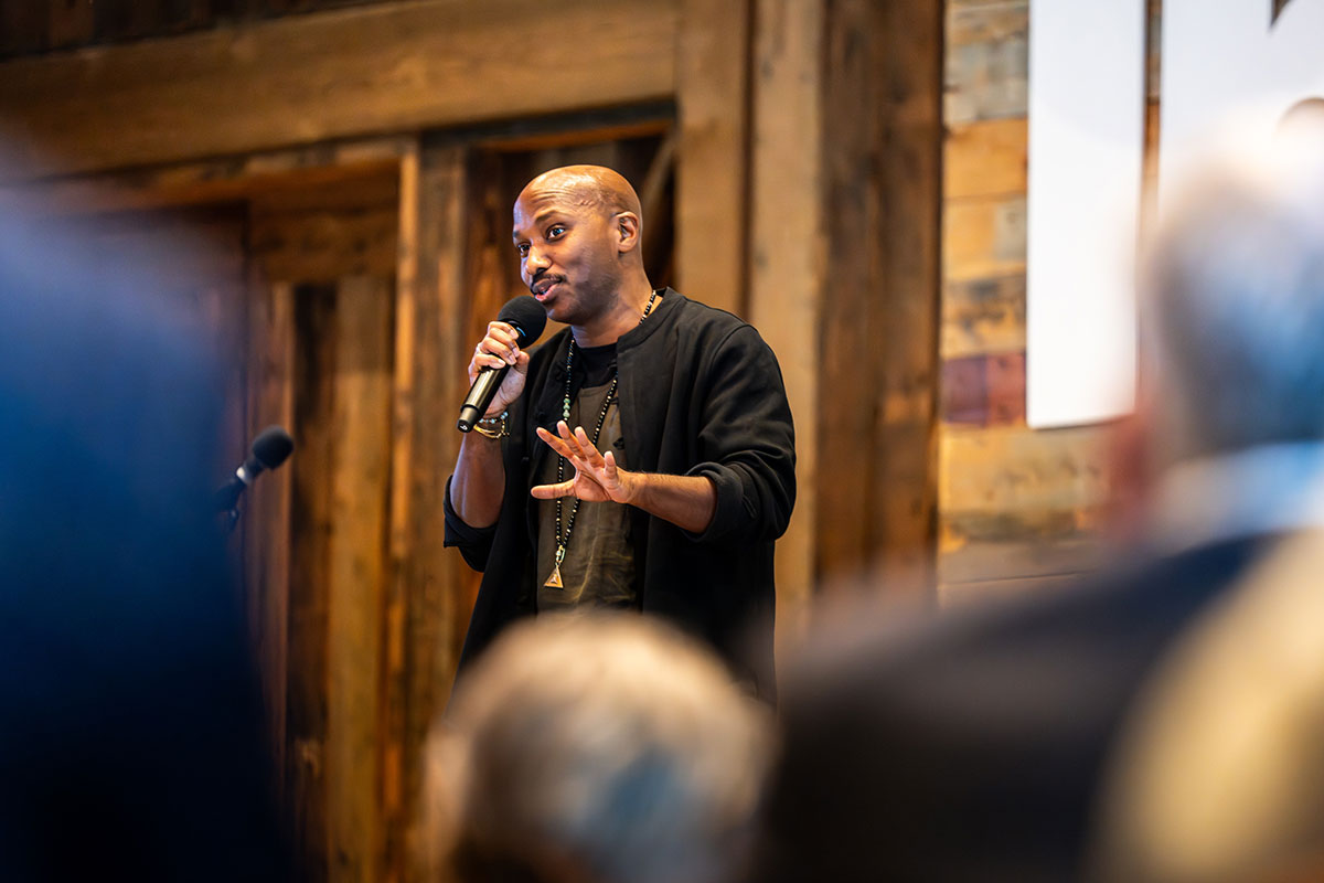Khari Walker leading a mindfulness exercise at The Innovative 50