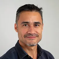headshot of a 40 years old man