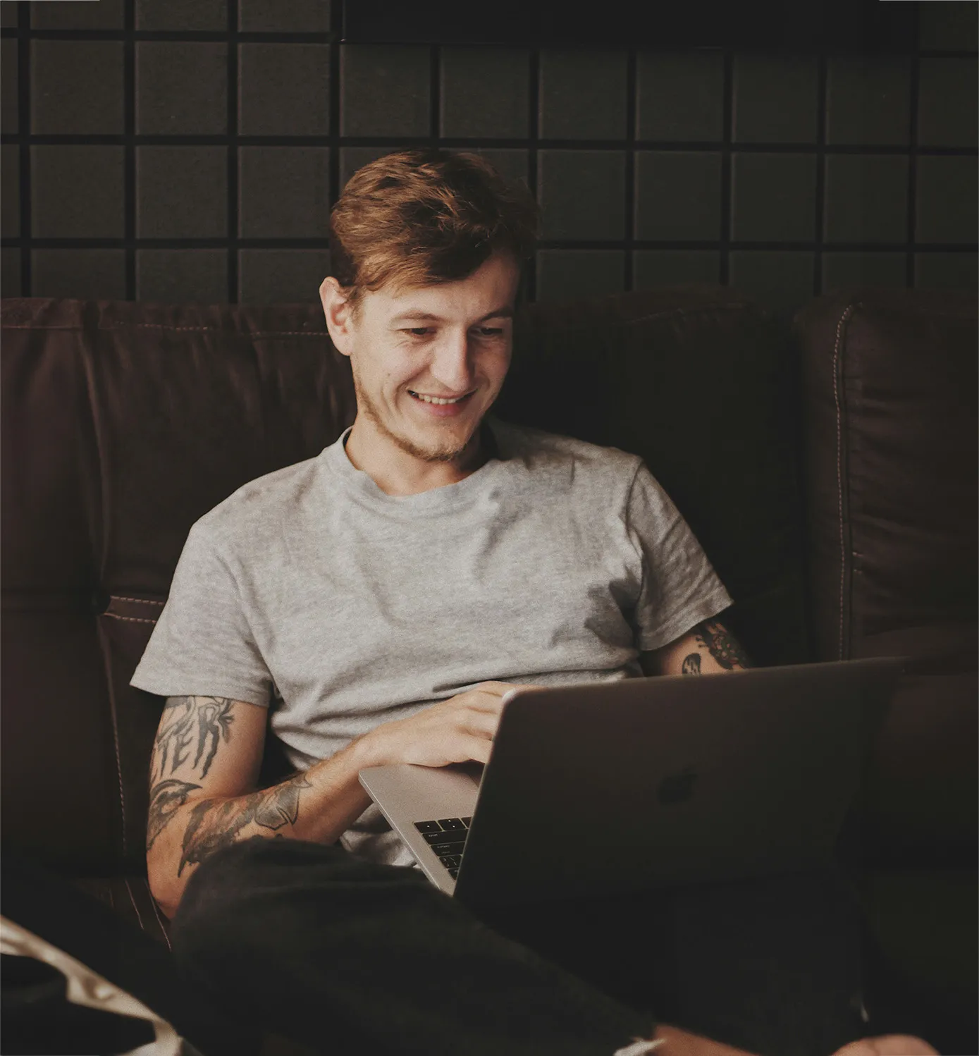 Guy laptop