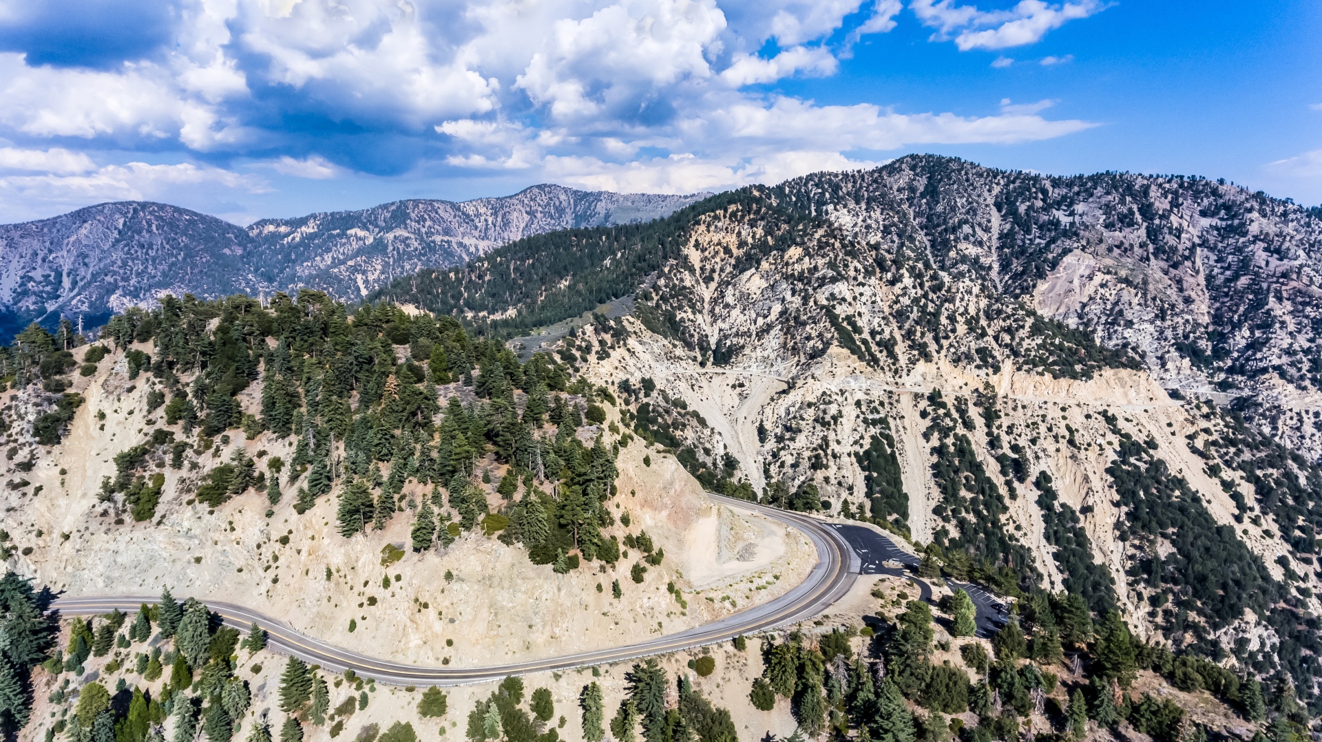 Angeles Crest Highway, California