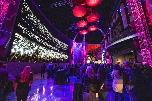 Pearl Jam exhibition closing party in Sky Church, with a concert on display on the big screen