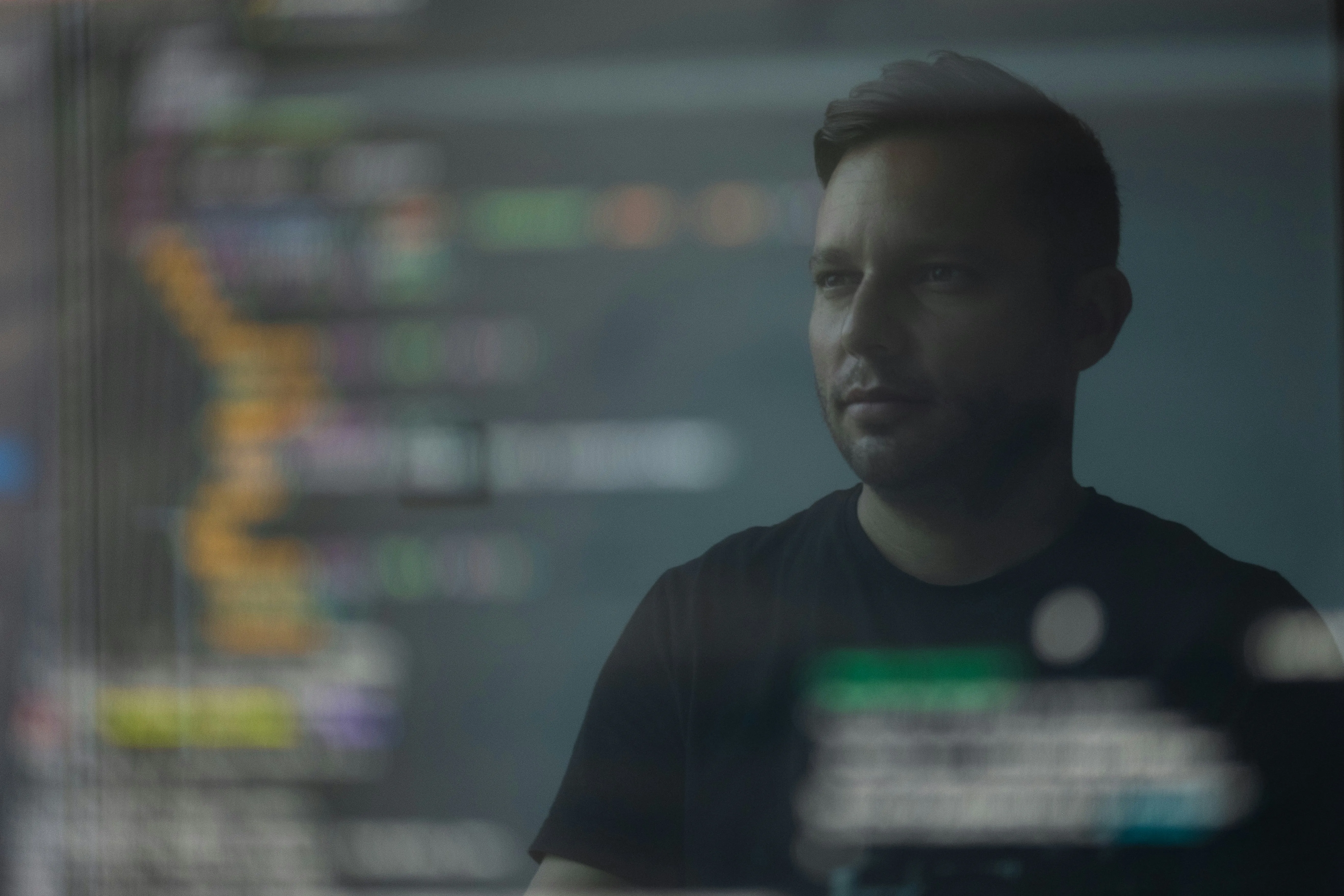 digitalforce_developer_looks_into_code