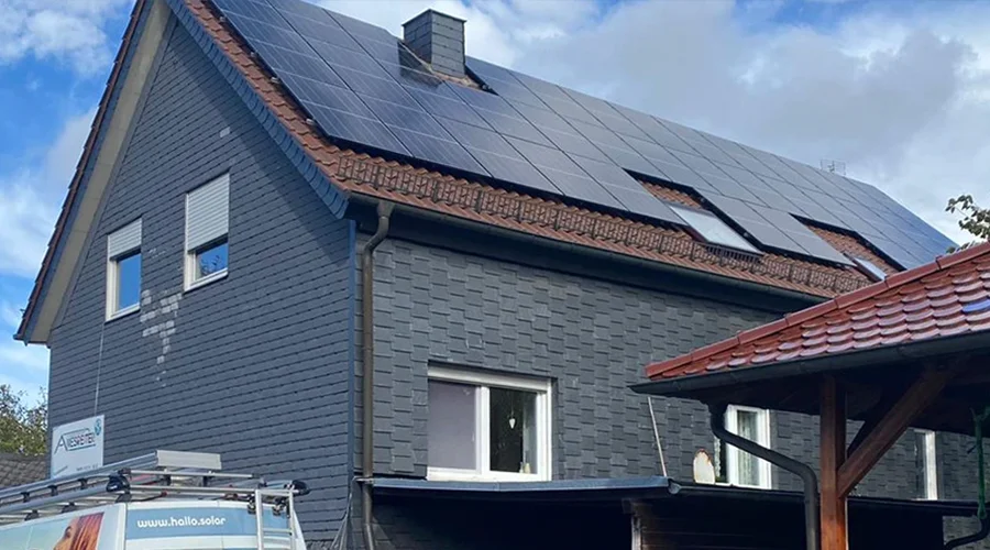 Beispielrechnung Photovoltaik Konstanz 2025 – Kosten, Ersparnis und Amortisationszeit einer Solaranlage